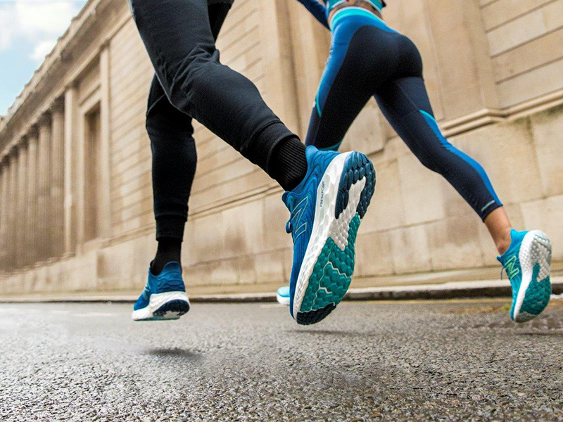 اختبر مرونة لا تضاهى واسمح لبشرتك بالتنفس مع حذاء NEW BALANCE الجديد